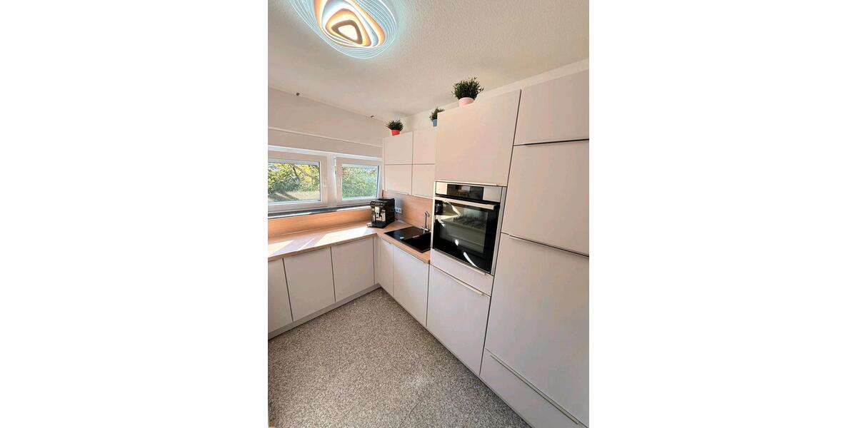 Etagenwohnung Düsseldorf Stadtbezirk 9 - 4 Zimmer, 99 m&sup2;, 420.000&euro; | Angebot:26150401