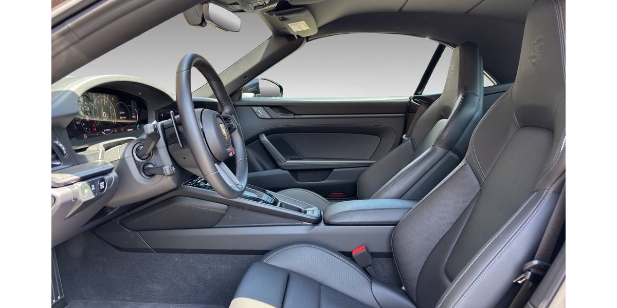 Porsche 992 Carrera S Matrix 360° Bose Carbon PPF NP209t 5.890 km 172.400 &euro; Wuppertal 42327