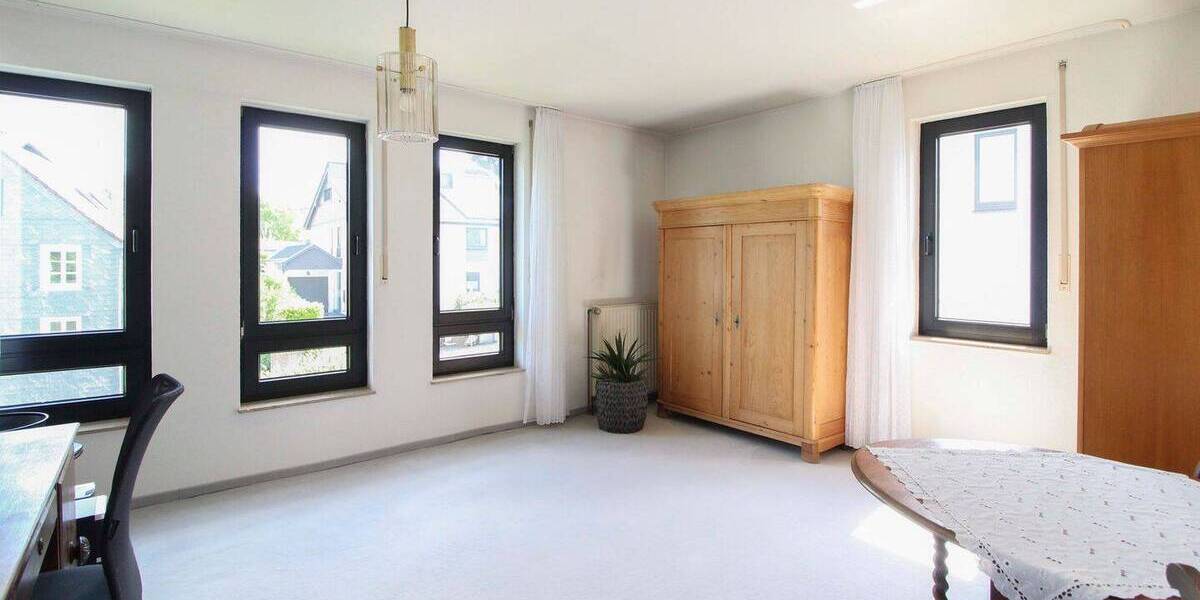 Einfamilienhaus Haan - 7 Zimmer, 889.000&euro; | Angebot:26834353