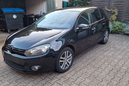 VW Golf 162.000 km 4.700 &euro; Wuppertal 42289