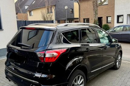 Ford Kuga 59.850 km 16.800 &euro; Leverkusen 51371
