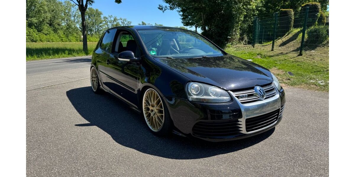 VW Golf 201.606 km 15.250 &euro; Köln 51067
