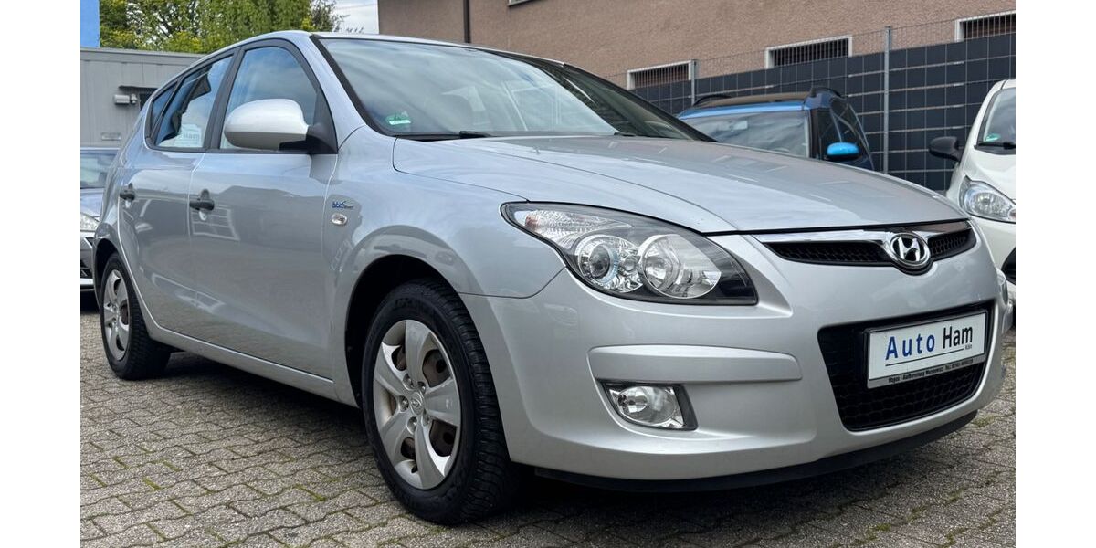 Hyundai i30 141.700 km 3.990 &euro; Köln 50858