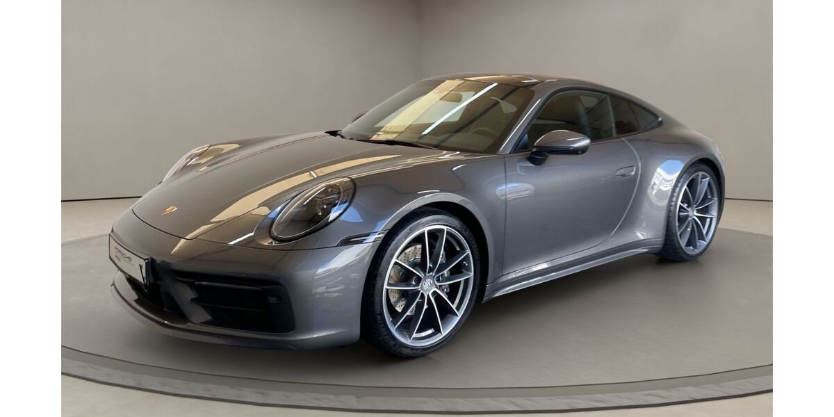 Porsche 992 28.834 km 133.800 &euro; Köln 50823