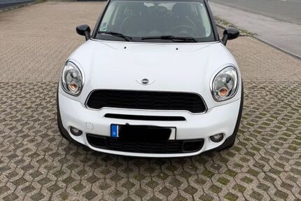 Mini Countryman S (Cooper) 145.300 km 6.600 &euro; Düsseldorf 40627