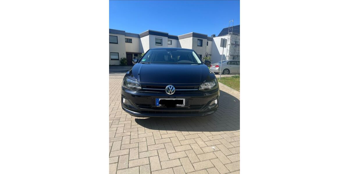 VW Polo 63.000 km 14.690 &euro; Leverkusen 51371