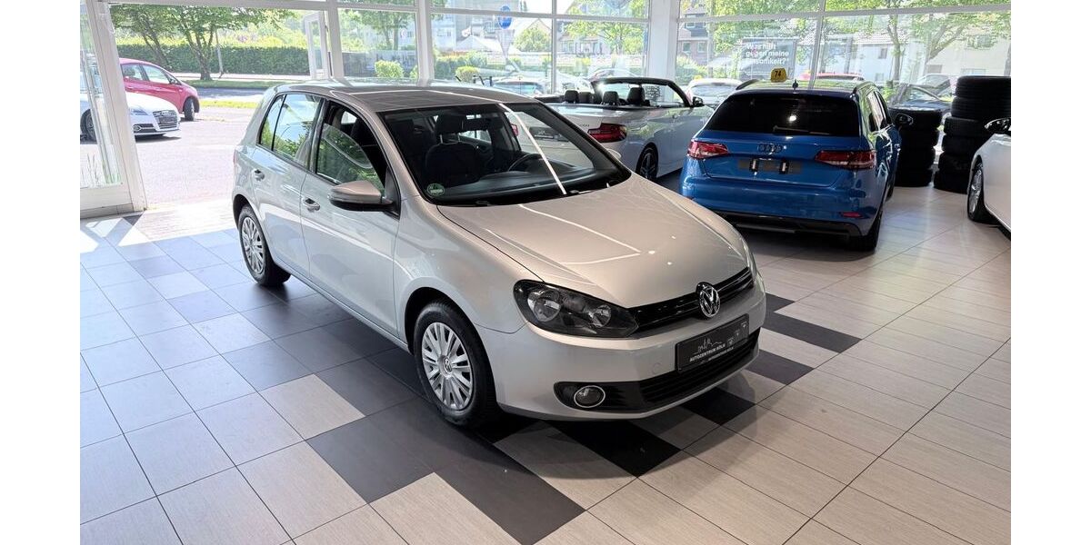 VW Golf 89.916 km 6.550 &euro; Köln 51103