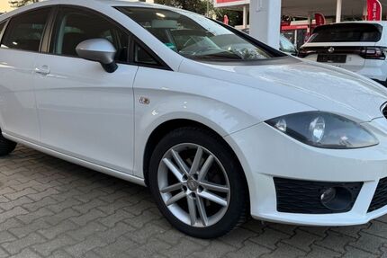 Seat Leon 134.000 km 5.950 &euro; mettmann 40822