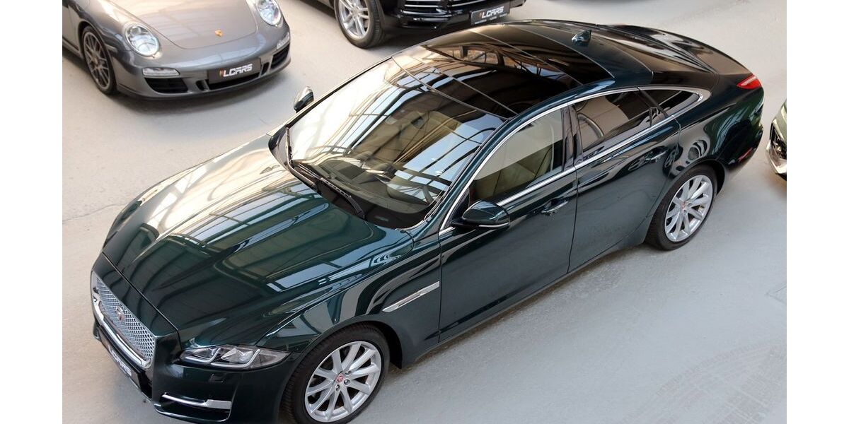 Jaguar XJ 96.875 km 23.990 &euro; Düsseldorf 40237