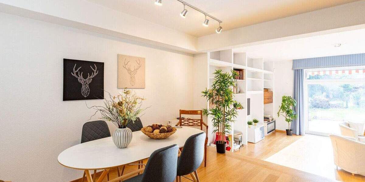 Reihenmittelhaus Neuss Rosellen - 4 Zimmer, 139 m&sup2;, 497.000&euro; | Angebot:25776588