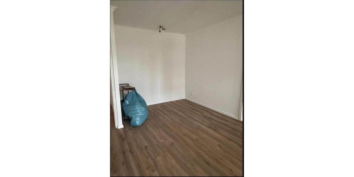 Hochparterre Solingen Central - 3 Zimmer, 71 m&sup2;, 800&euro; | Angebot:26706029