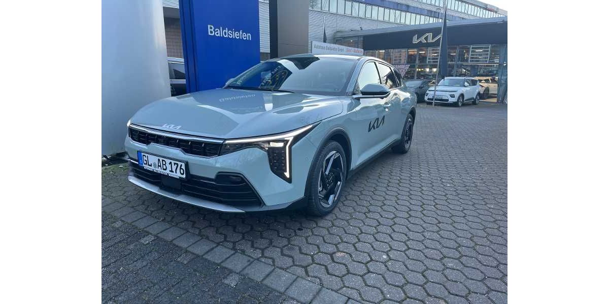 Kia K4 3.900 km 34.500 &euro; Bergisch Gladbach 51427