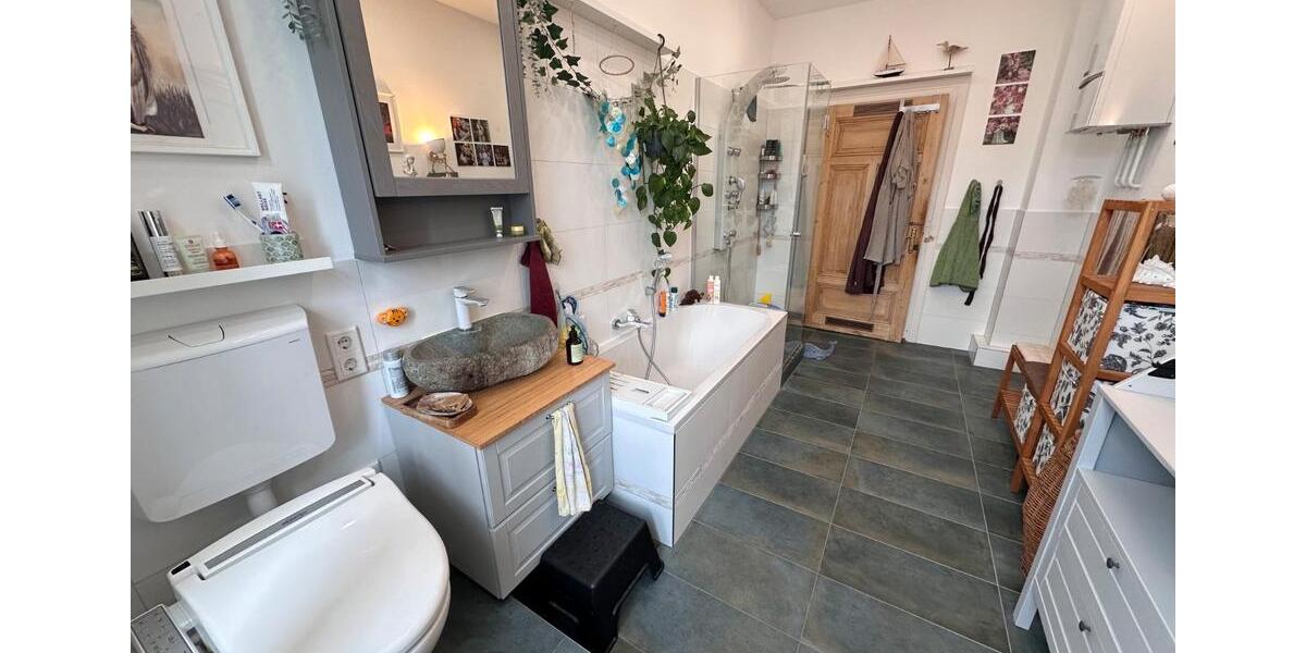 Etagenwohnung Wuppertal Gemarkung Vohwinkel - 4 Zimmer, 119 m&sup2;, 310.000&euro; | Angebot:27258756