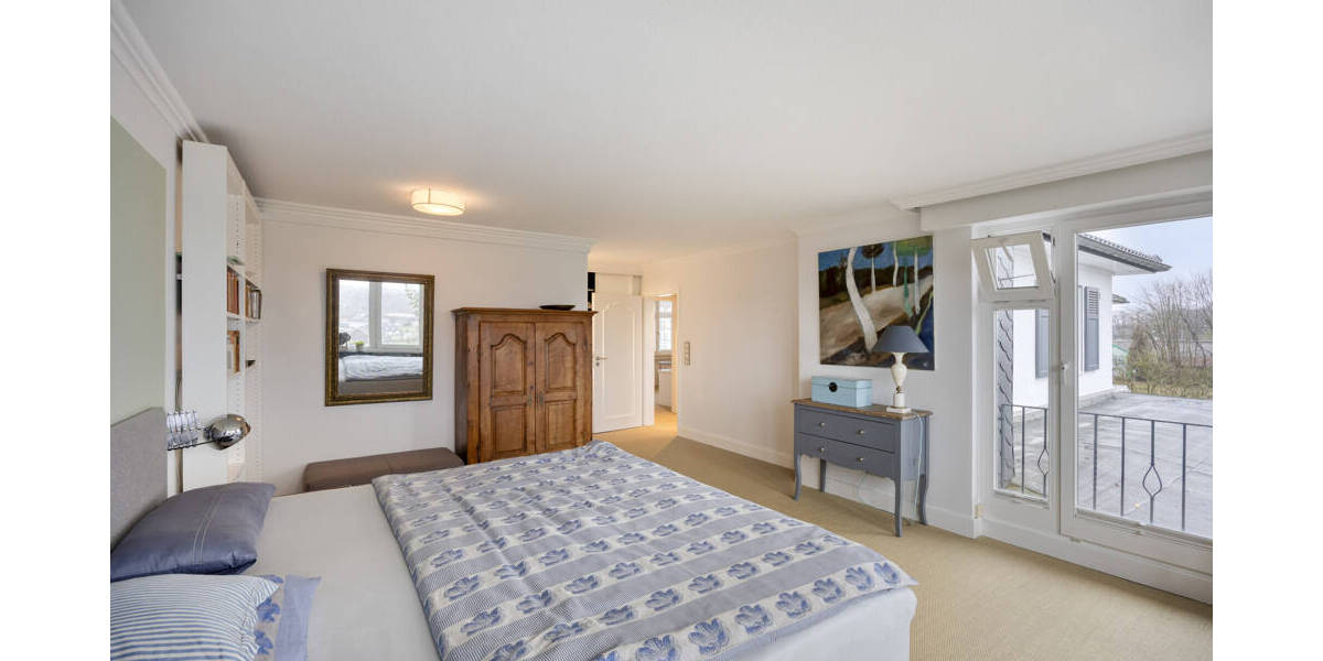 Stilvolles Wohnen mit guter Verkehrsanbindung - Mehrfamilienhaus, Wohnhaus Wuppertal Barmen | Angebot:24140375