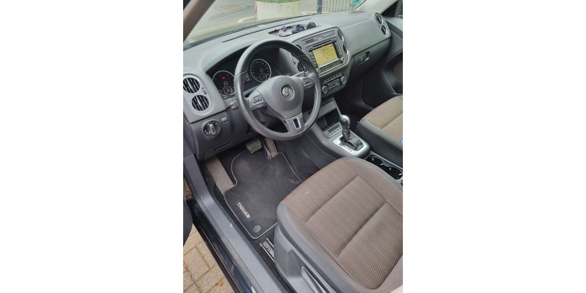 VW Tiguan 143.000 km 11.900 &euro; Willich 47877