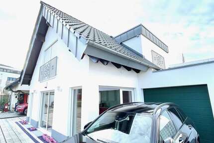 Haus Köln Rodenkirchen - 4 Zimmer, 160 m&sup2;, 2.840&euro; | Angebot:23514654