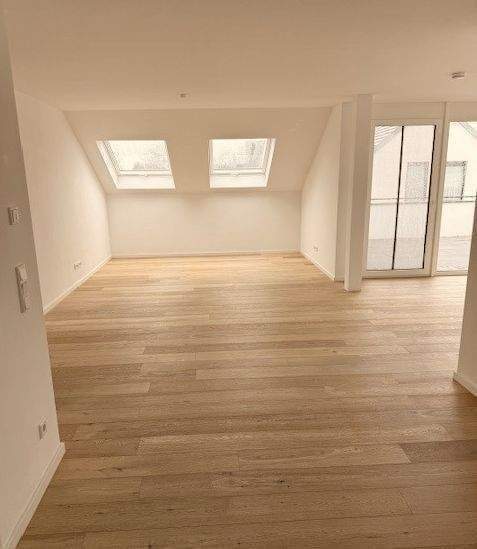 Terrassenwohnung Kaarst Vorst - 4 Zimmer, 147 m&sup2;, 2.205&euro; | Angebot:26157427