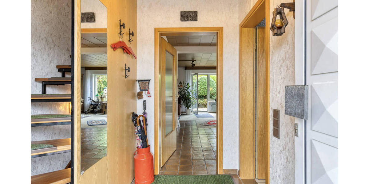 Hier können Sie den Sommer im eigenen Garten genießen. - Einfamilienhaus Radevormwald / Dahlerau Dahlerau | Angebot:26261136