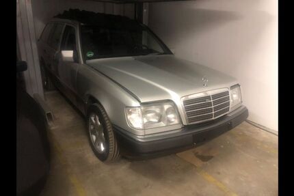 Mercedes-Benz E 300 310.000 km 9.490 &euro; Wermelskirchen 42929