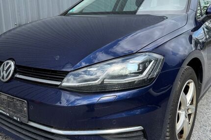 VW Golf 281.496 km 7.490 &euro; Bergisch Gladbach 51467
