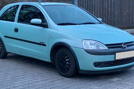 Opel Corsa 175.000 km 2.000 &euro; Solingen 42657