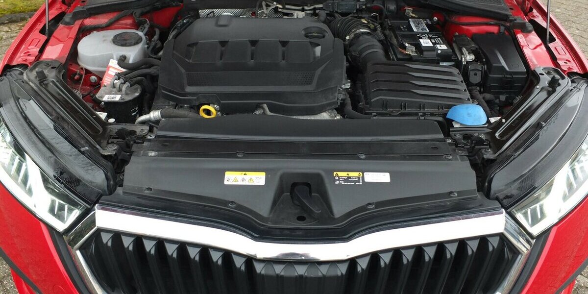 Skoda Octavia 2.0TDi STYLE NAVI BLUETOOTH PARKPILOT 53.254 km 18.908 &euro; Köln 50858