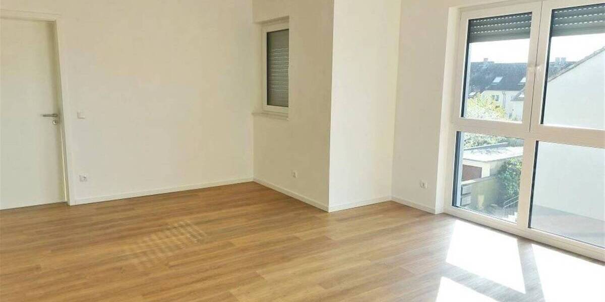 Etagenwohnung Leverkusen Quettingen - 3 Zimmer, 82 m&sup2;, 1.115&euro; | Angebot:26231039