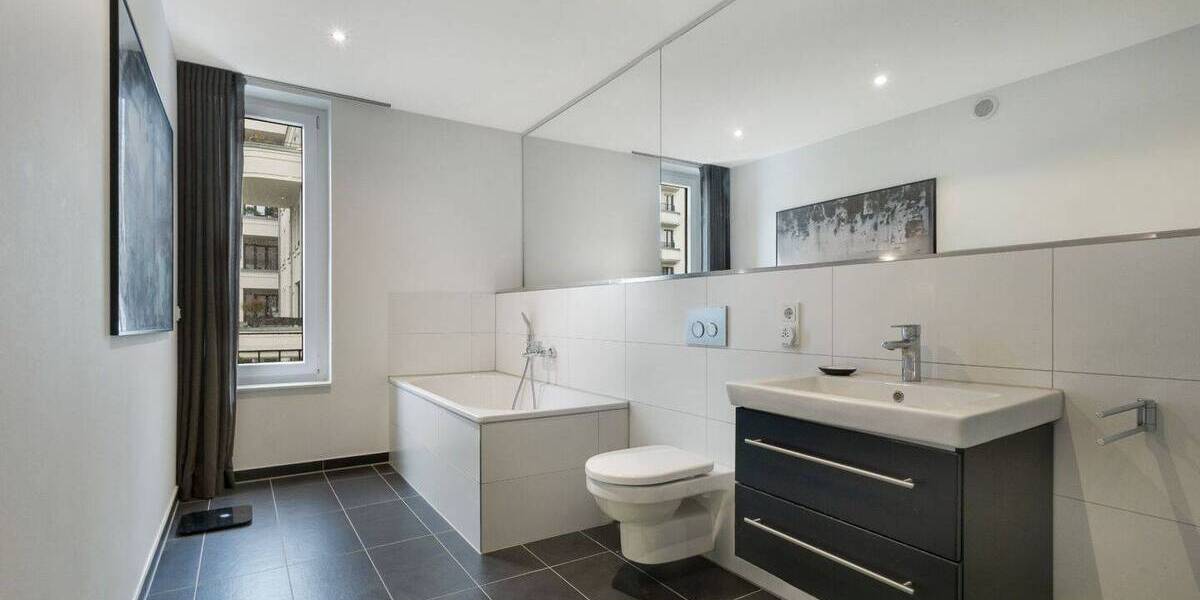 Reihenmittelhaus Düsseldorf Pempelfort - 4 Zimmer, 225 m&sup2;, 1.800.000&euro; | Angebot:25997196