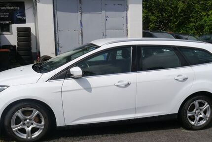 Ford Focus 265.000 km 2.500 &euro; Wuppertal 42329