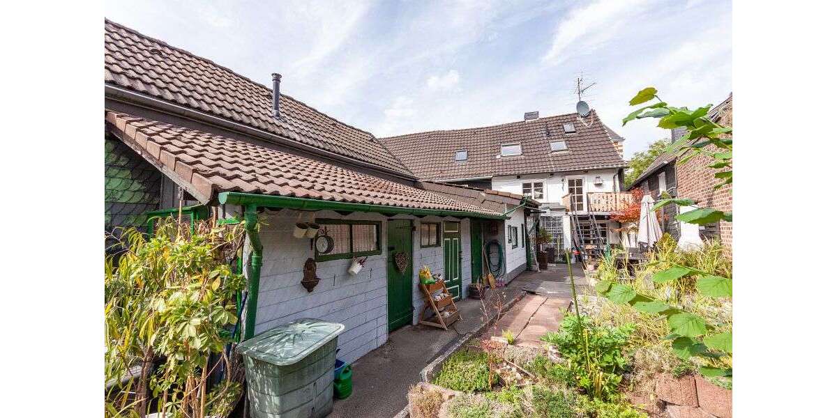 Einfamilienhaus Solingen Wald - 6 Zimmer, 110 m&sup2;, 194.000&euro; | Angebot:22008252