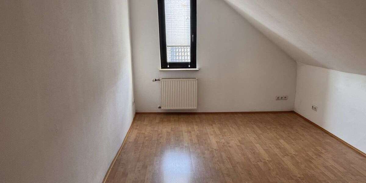 Etagenwohnung Velbert Langenberg - 1 Zimmer, 60 m&sup2;, 490&euro; | Angebot:25722223