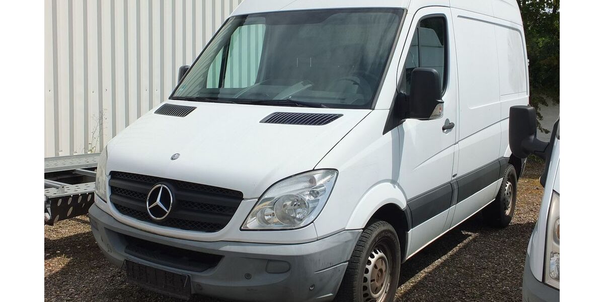 Mercedes-Benz Sprinter 122.115 km 12.904 &euro; Köln-Marsdorf/Junkersdorf 50858