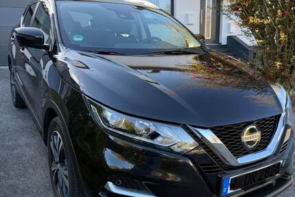 Nissan Qashqai 63.500 km 17.250 &euro; wuppertal 42329