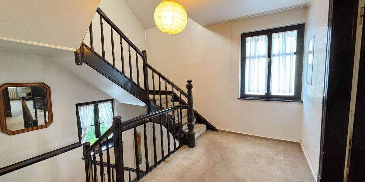 Einfamilienhaus Leverkusen Bürrig - 7 Zimmer, 160 m&sup2;, 619.500&euro; | Angebot:25665877