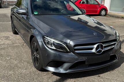 Mercedes-Benz C 220 196.900 km 16.900 &euro; Köln 51145