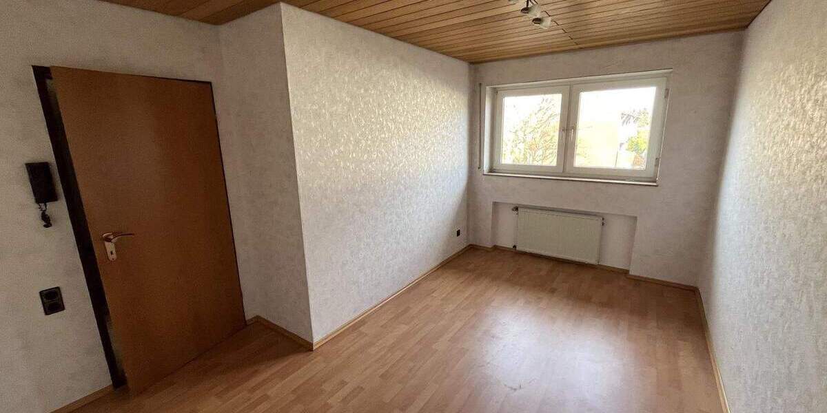 Reihenmittelhaus Langenfeld Richrath - 5 Zimmer, 150 m&sup2;, 498.000&euro; | Angebot:25796578