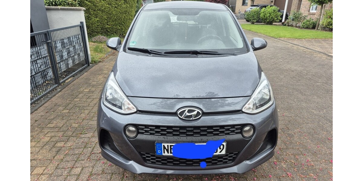 Hyundai i10 24.000 km 9.999 &euro; Dormagen 41539