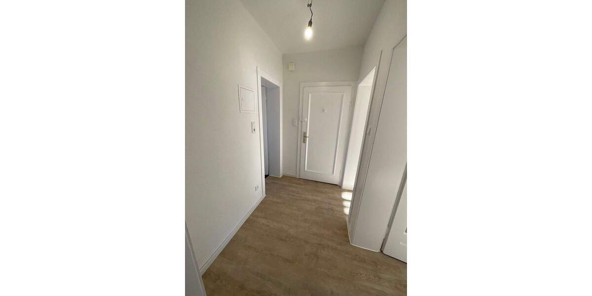 Zimmer Wuppertal Barmen - 4 Zimmer, 94 m&sup2;, 759&euro; | Angebot:25701008