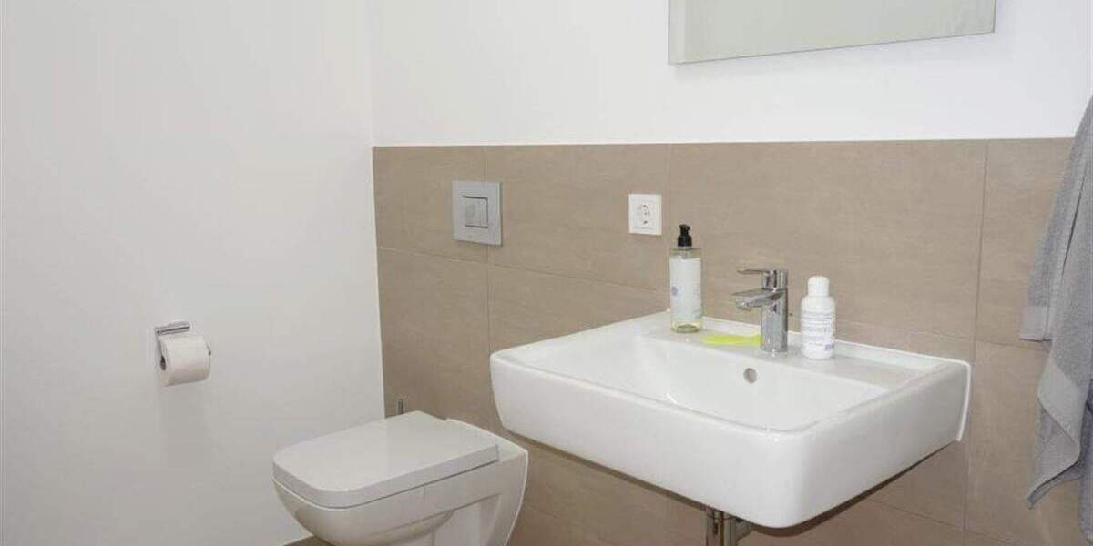 Etagenwohnung Düsseldorf Flingern Nord - 3 Zimmer, 85 m&sup2;, 1.410&euro; | Angebot:25778928