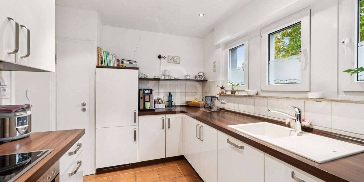 Reihenmittelhaus Köln Flittard - 4 Zimmer, 100 m&sup2;, 499.000&euro; | Angebot:26751542