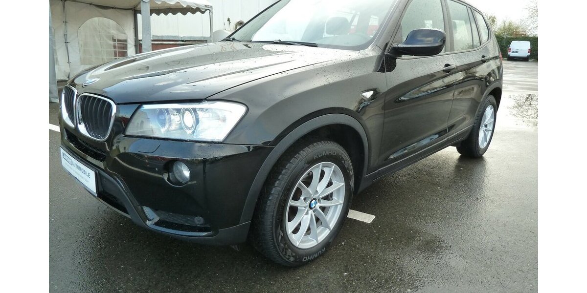 BMW X3 2.0 D x drive Autom. Pano Leder Lachschäden 313.000 km 7.900 &euro; Ratingen 40885