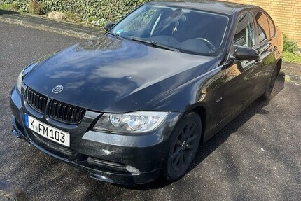 BMW E90 205.000 km 6.500 &euro; Köln 50667