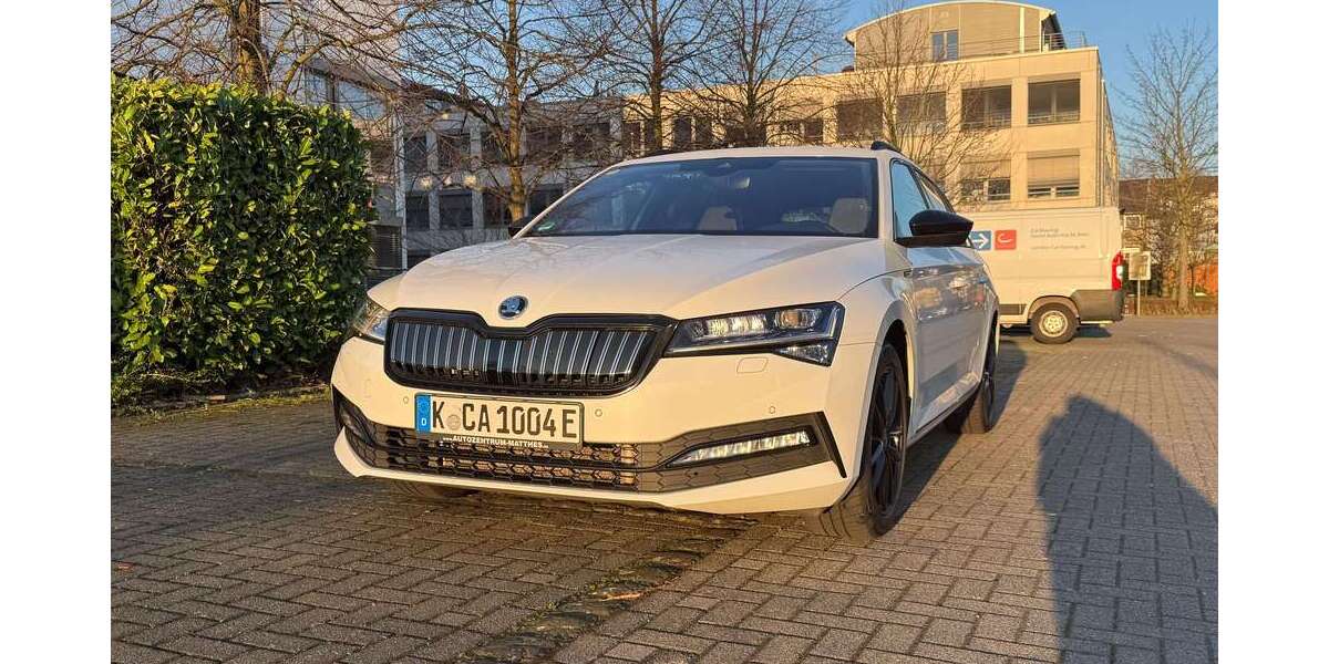 Skoda Superb 134.000 km 18.999 &euro; Köln 50829