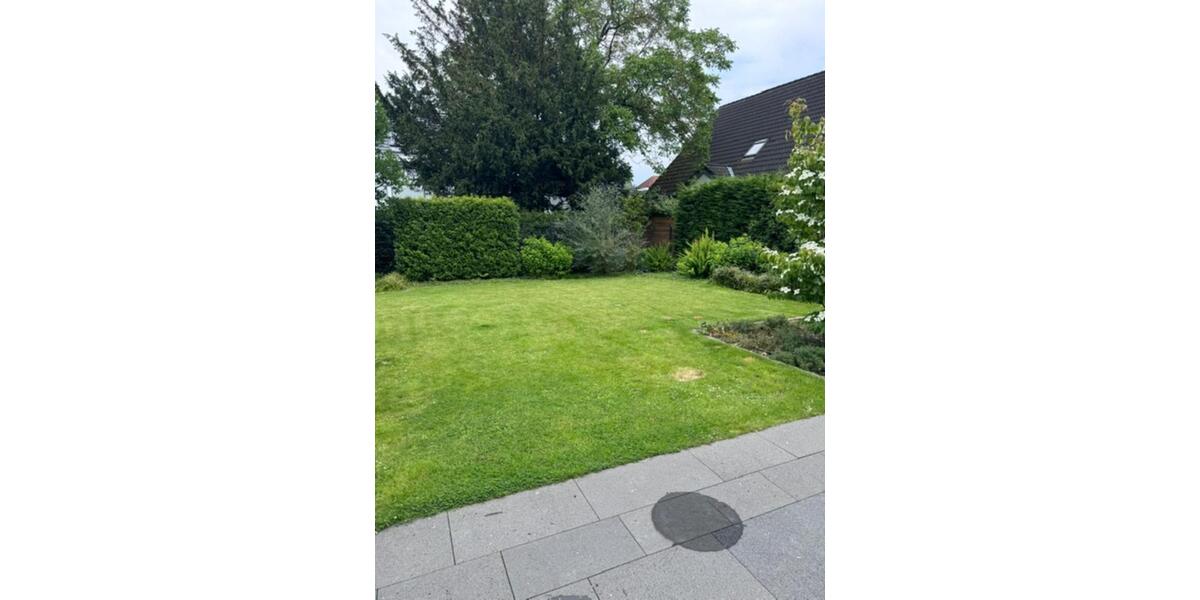 Doppelhaushälfte Düsseldorf Stadtbezirk 5 - 6 Zimmer, 220 m&sup2;, 5.900&euro; | Angebot:25867014