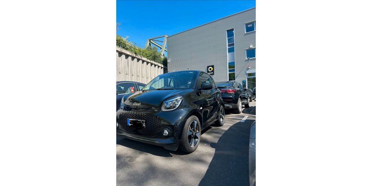 Smart ForTwo 47.000 km 10.800 &euro; Köln 50968