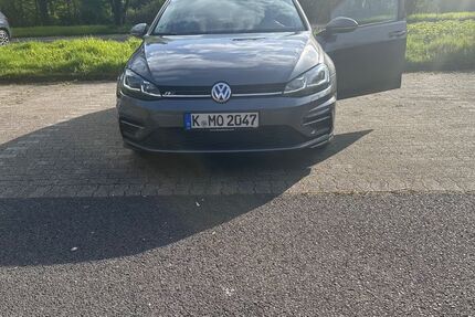 VW Golf 120.000 km 14.200 &euro; Köln 51069