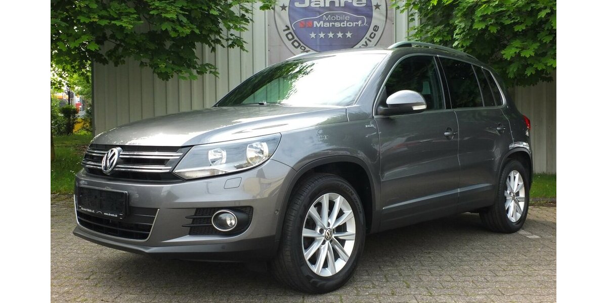 VW Tiguan LIFE NAVI AHK PARKPILOT SHZ BLUETOOTH 124.710 km 11.904 &euro; Köln 50858
