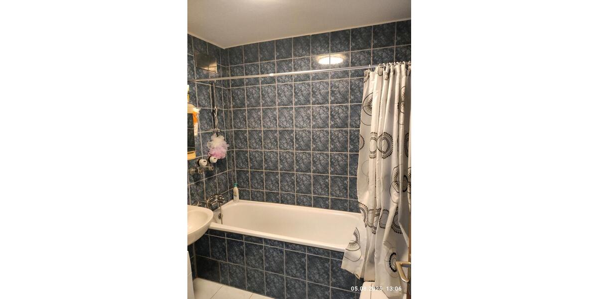 Etagenwohnung Bergisch Gladbach Gronau - 3 Zimmer, 84 m&sup2;, 258.000&euro; | Angebot:26097905