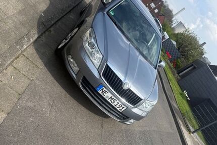 Skoda Octavia 112.990 km 9.000 &euro; Grevenbroich 41517