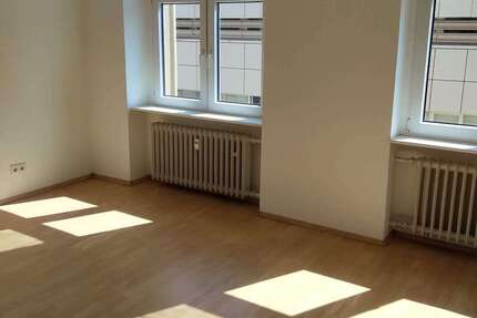 Wohnung Wuppertal - 2 Zimmer, 62 m&sup2;, 645&euro; | Angebot:26318161